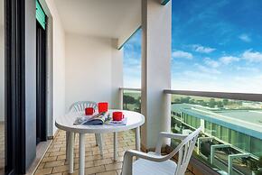 Seafront Apartment With Pool in Bibione