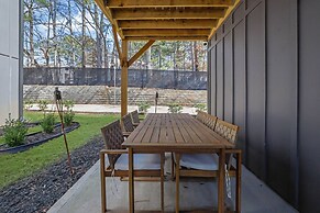 The Business Bungalow-5 Mins From Airport