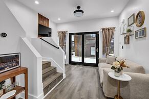 The Business Bungalow-5 Mins From Airport