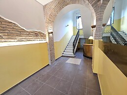 San Lorenzo One
