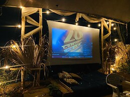 Bajo las Estrellas eco camp