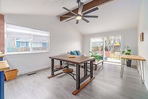 Cozy Family Haven in Sparks - Pet Friendly - Fenced Yard