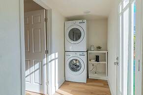 Charming Family 2BR Midtown Reno - Pets Welcome