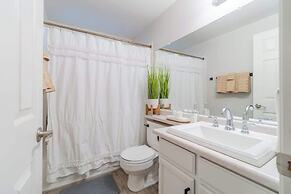 Modern 3-bedroom Escape in Northwest Reno