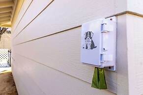 Emerald Escape - UNR & Pet Friendly