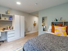 Student Only The Refinery