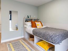 Student Only The Refinery