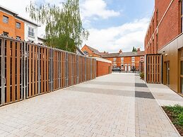 Student Only Gulson Gardens