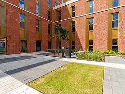 Student Only Gulson Gardens