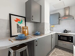 Student Only Oldway Centre