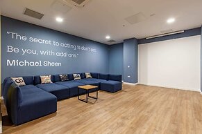 Student Only Oldway Centre