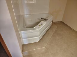 Western Executive Inn