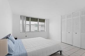 Bay Harbor Sunset Apt 4B