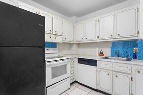 Bay Harbor Sunset Apt 4B