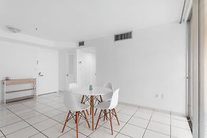 Bay Harbor Sunset Apt 4B