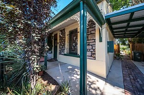 The Spotted Cow City Fringe Pet-friendly