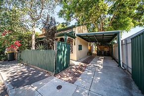 The Spotted Cow City Fringe Pet-friendly