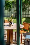 The Spotted Cow City Fringe Pet-friendly