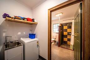 The Spotted Cow City Fringe Pet-friendly