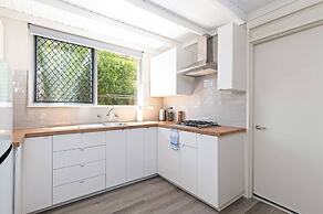 Glenelg Getaway in Glenelg North