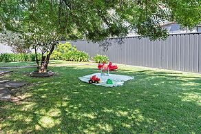 Charming 3BR Sandstone Haven