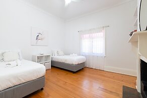 Charming 3BR Sandstone Haven