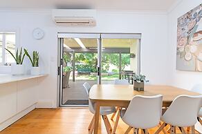 Charming 3BR Sandstone Haven