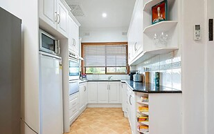 Serenity by the Sea in Largs North