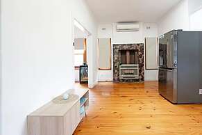 Serenity by the Sea in Largs North