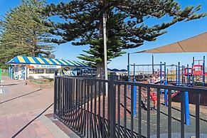 Serenity by the Sea in Largs North