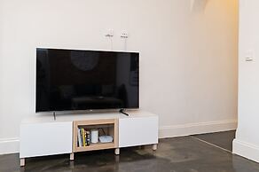 Lovely 2BR Home in Norwood