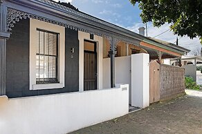 Lovely 2BR Home in Norwood