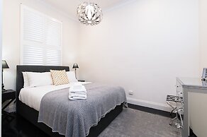 Lovely 2BR Home in Norwood