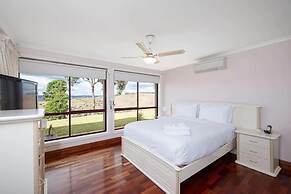 Goldfields View in Yattalunga