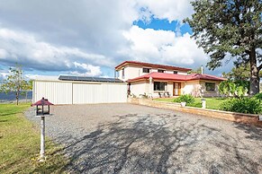 Goldfields View in Yattalunga