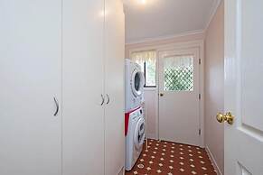 Goldfields View in Yattalunga