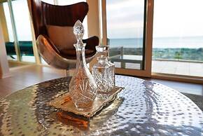 Oceanfront Oasis in Tennyson