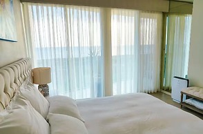 Oceanfront Oasis in Tennyson