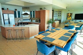 Oceanfront Oasis in Tennyson