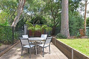 Home Among the Gum Trees