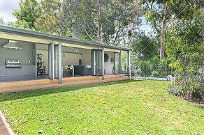 Home Among the Gum Trees