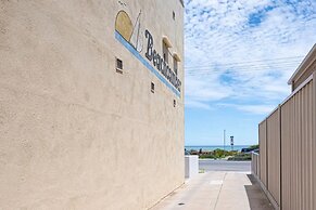 Beachside Buena Vista