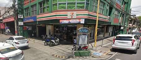 Lorenzzo Suites Hotel