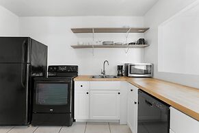 Bay Harbor Sunset Apt 5C