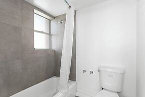 Bay Harbor Sunset Apt 5C