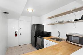 Bay Harbor Sunset Two Bedrooms Apt