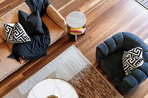 Crown Street Apartments by Urban Rest