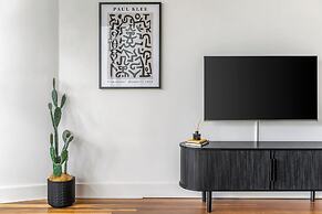 Crown Street Apartments by Urban Rest