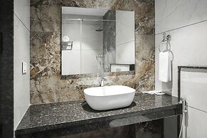 Hotel Lakshmi Towers