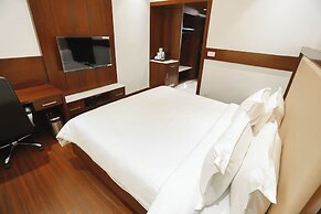 Hotel Lakshmi Towers